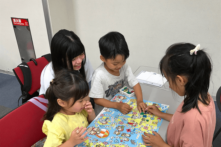 外国人児童学習支援の様子1